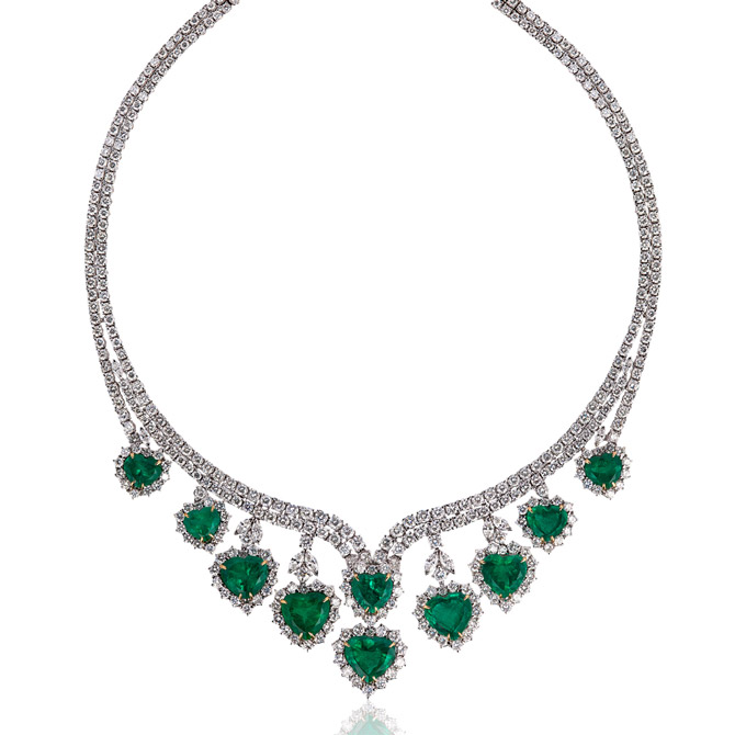 Andreoli emerald hearts necklace Andreoli emerald hearts necklace