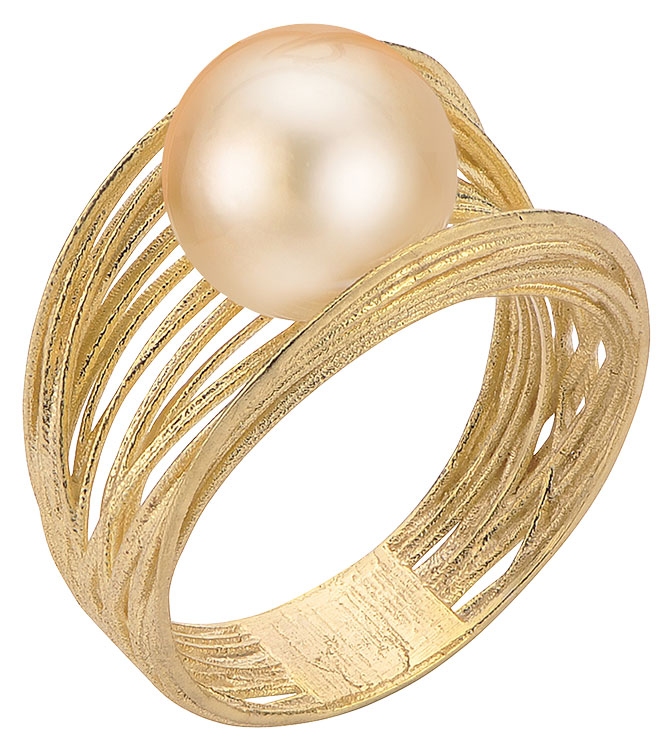 imperial pearl golden south sea ring