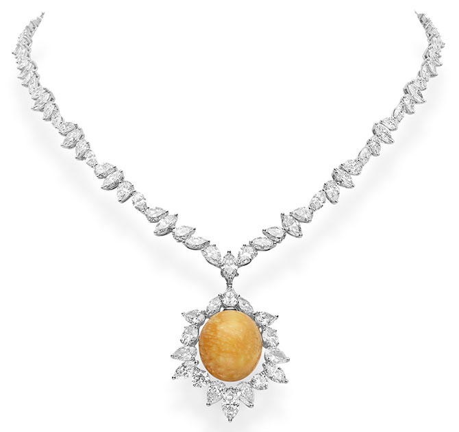 mikimoto melo pendant