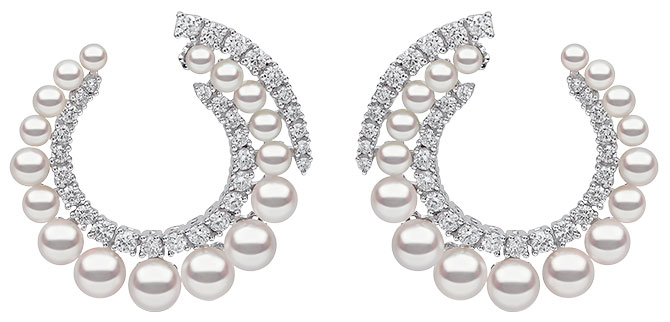 Yoko London Japanese akoya Raindrop earrings