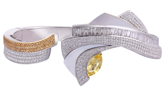 Ananya Mogra layered bangle