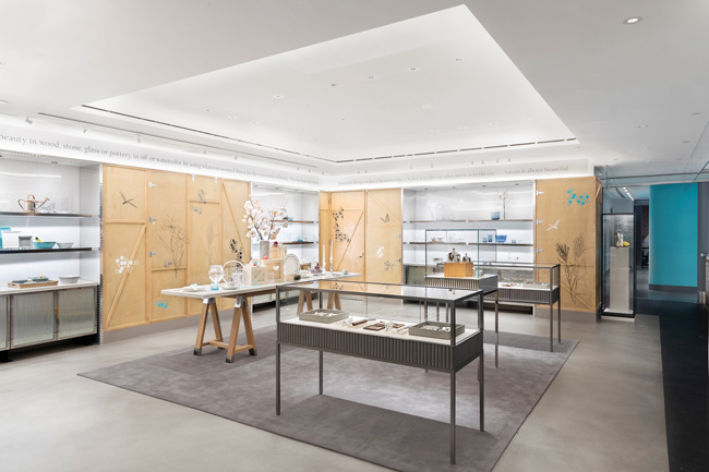 Tiffany temporary store home