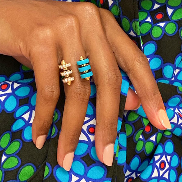 Particulieres 1980s kinetic ring