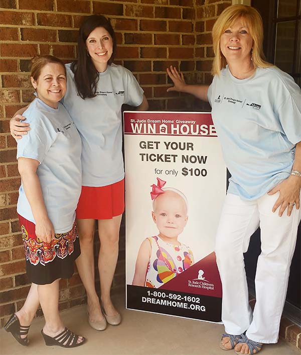Perrys Diamonds and Jewelry team at St Jude dream home giveaway Perrys Diamonds and Jewelry team at St Jude dream home giveaway