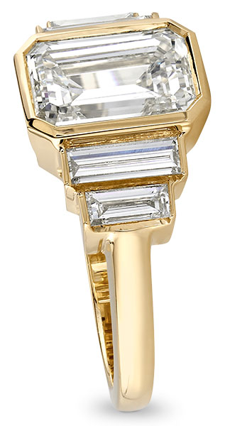 Single Stone Caroline engagement ring