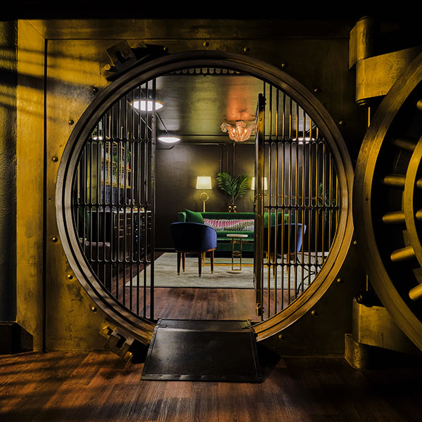 Richter Phillips Vault