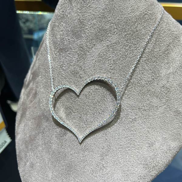 Smiling Rocks Big Heart necklace