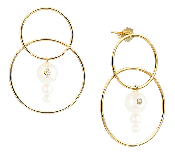 White Space triple pearl scarpa earrings
