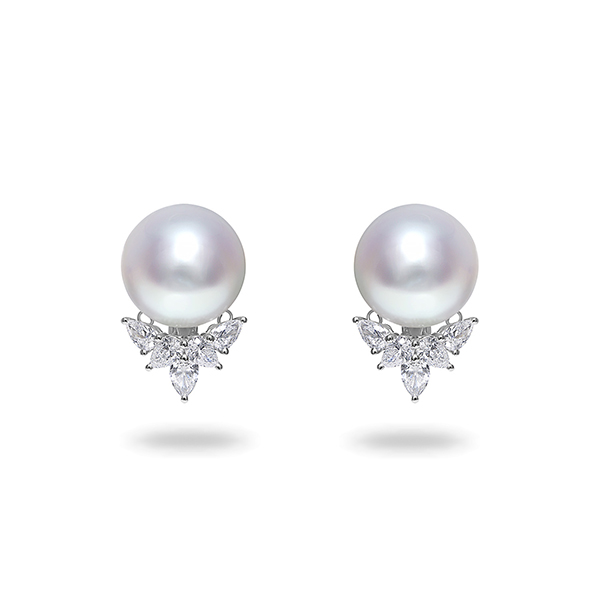 Tara Pearls white earring studs