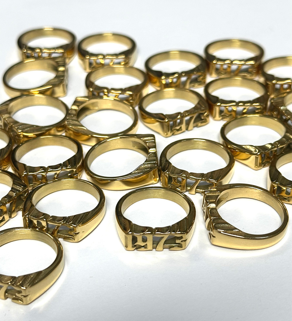 Gunner and Lux 1973 ring