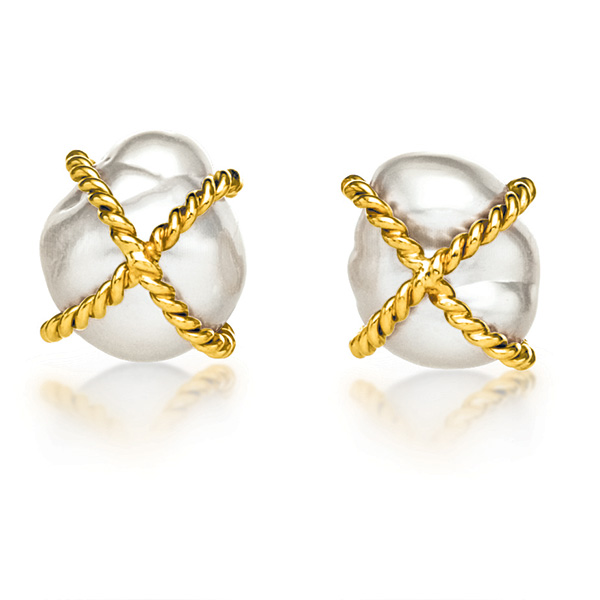 Verdura pearls Verdura pearls