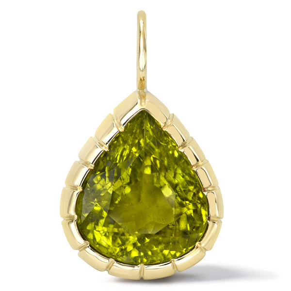 Retrouvai peridot charm Retrouvai peridot charm