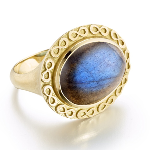 Elizabeth Moore labradorite ring Elizabeth Moore labradorite ring