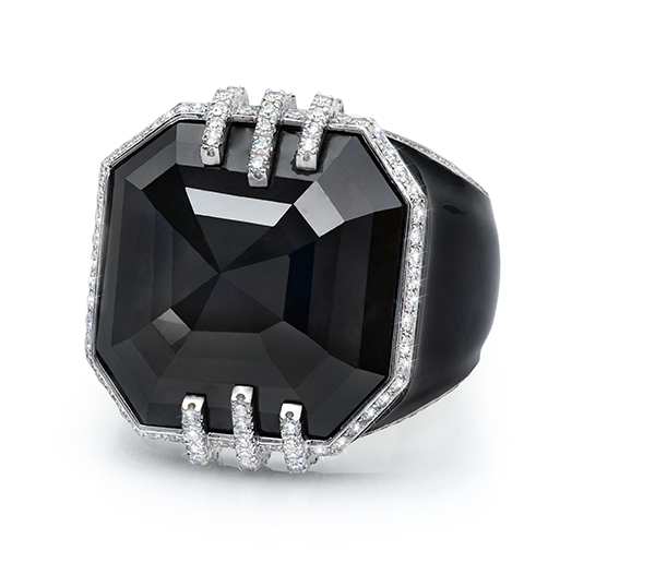 Kate Winslet martin katz Black Diamond Asscher cut ring Kate Winslet martin katz Black Diamond Asscher cut ring