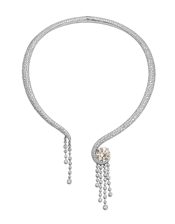 Kate Hudson Wheeler necklace