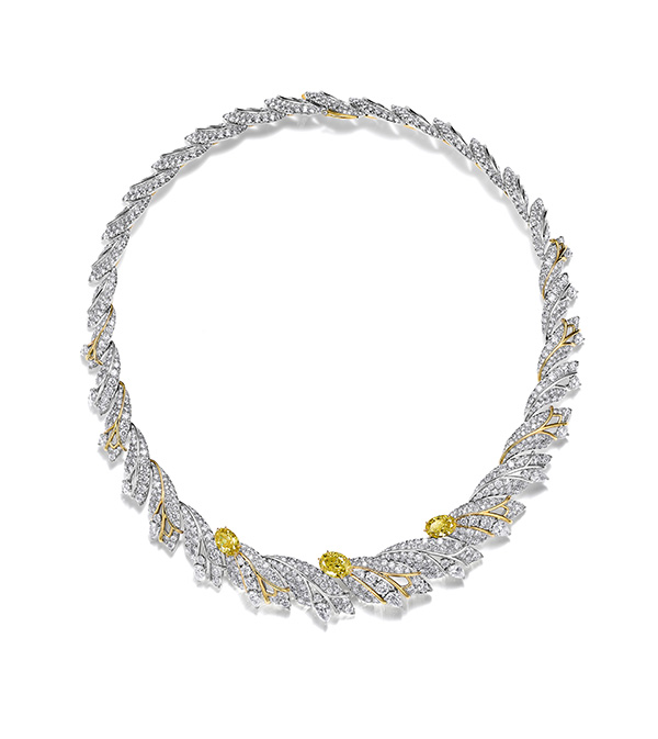 Bluebook Tiffany redcarpet necklace Bluebook Tiffany redcarpet necklace