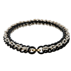 Melanie Georgacopoulos pearl necklace