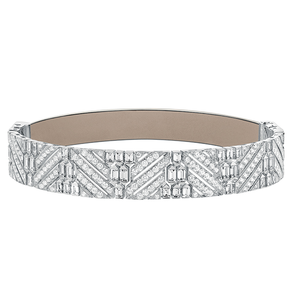 BOUCHERON NECKLACE Met Sarah BOUCHERON NECKLACE Met Sarah